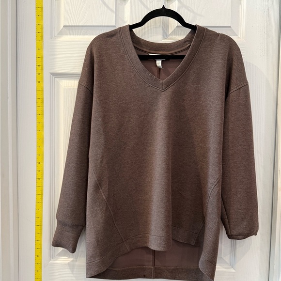 Spanx Air Essentials Brushed V-Neck Tunic in Smoke - Picture 4 of 6